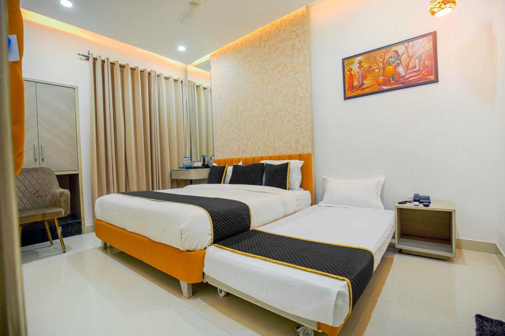 Hotel Golden Stay Amritsar Exterior photo